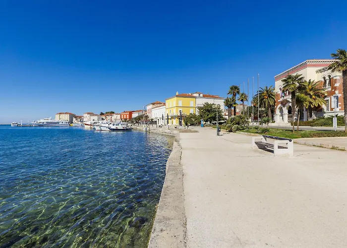 Center Sea By Interhome Poreč